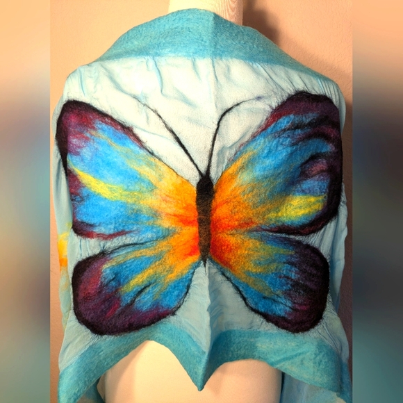 Silk scarf with Nuno felting